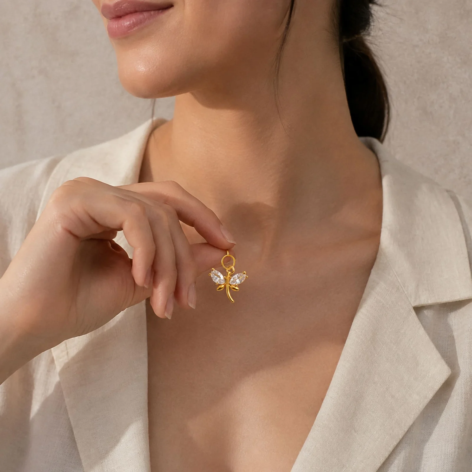 CHARM DE COBRE CHAPADO ORO 14K CON CIRCONITA