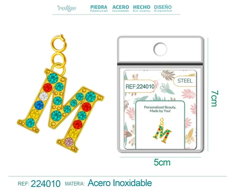 CHARM DE LETRA M ACERO COLOR DORADO CON CIRCONITA-CON CIERRE