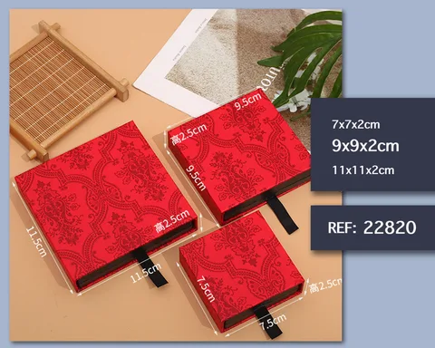 CAJA DE REGALO 9X9X2CM