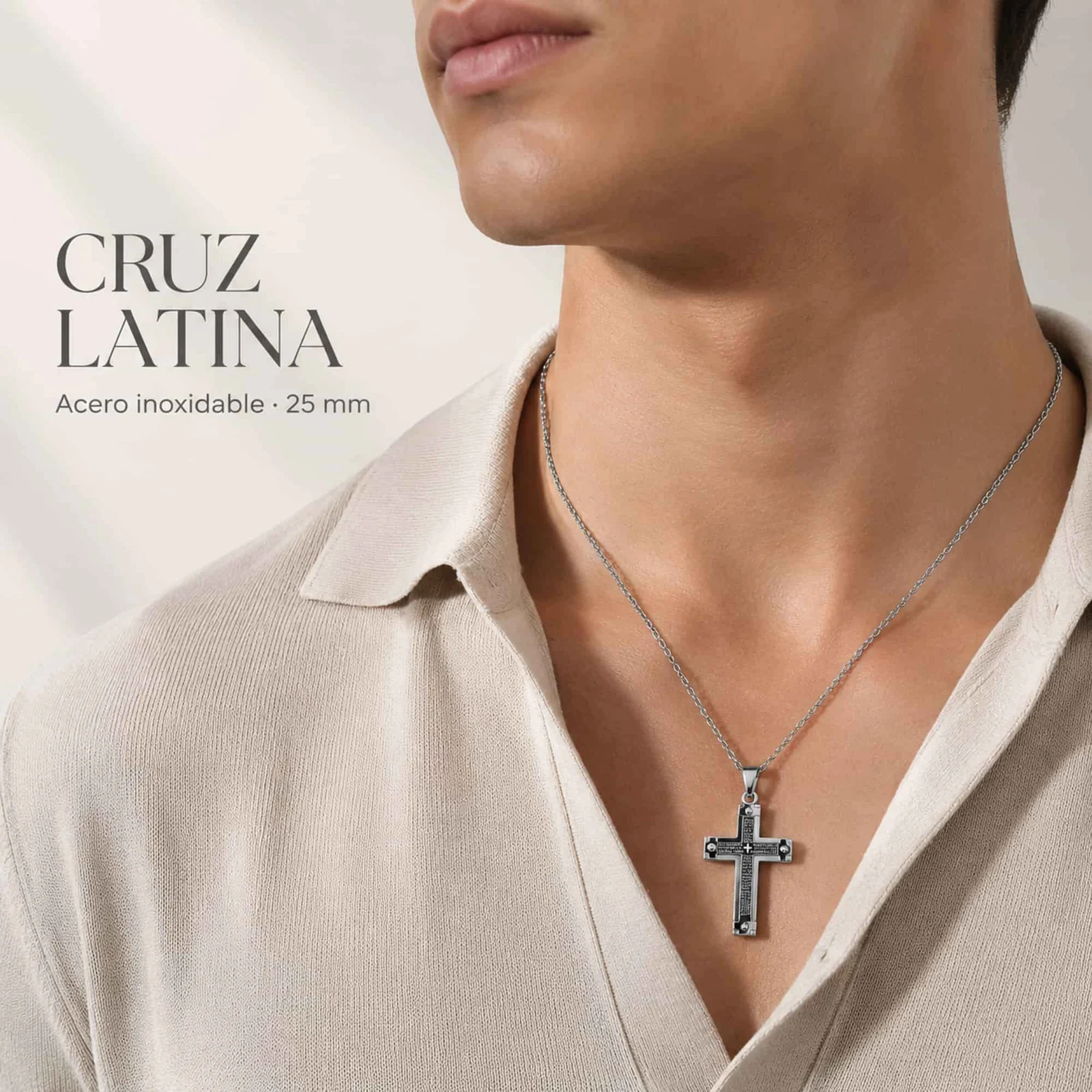COLGANTE CRUZ LATINA ACERO COLOR PLATEADO